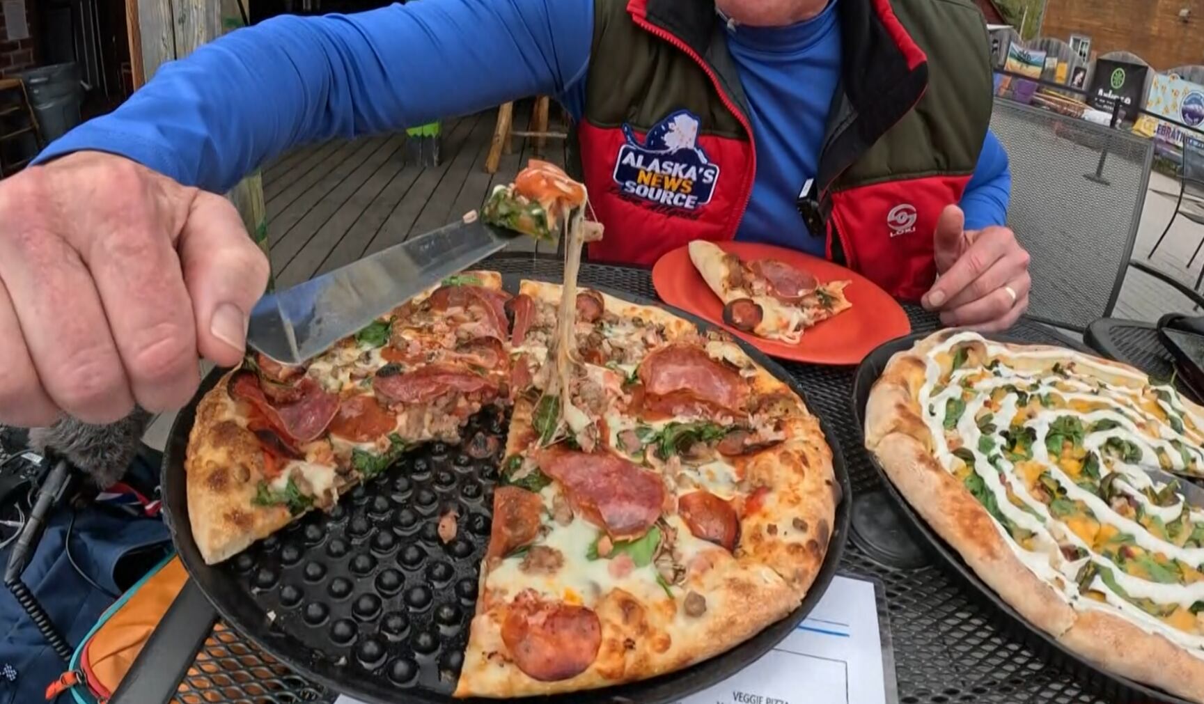 Roadtrippin' 2024: Passionate Talkeetna community owner celebrating 21 years of tasty pizza pies - Vimarsana News