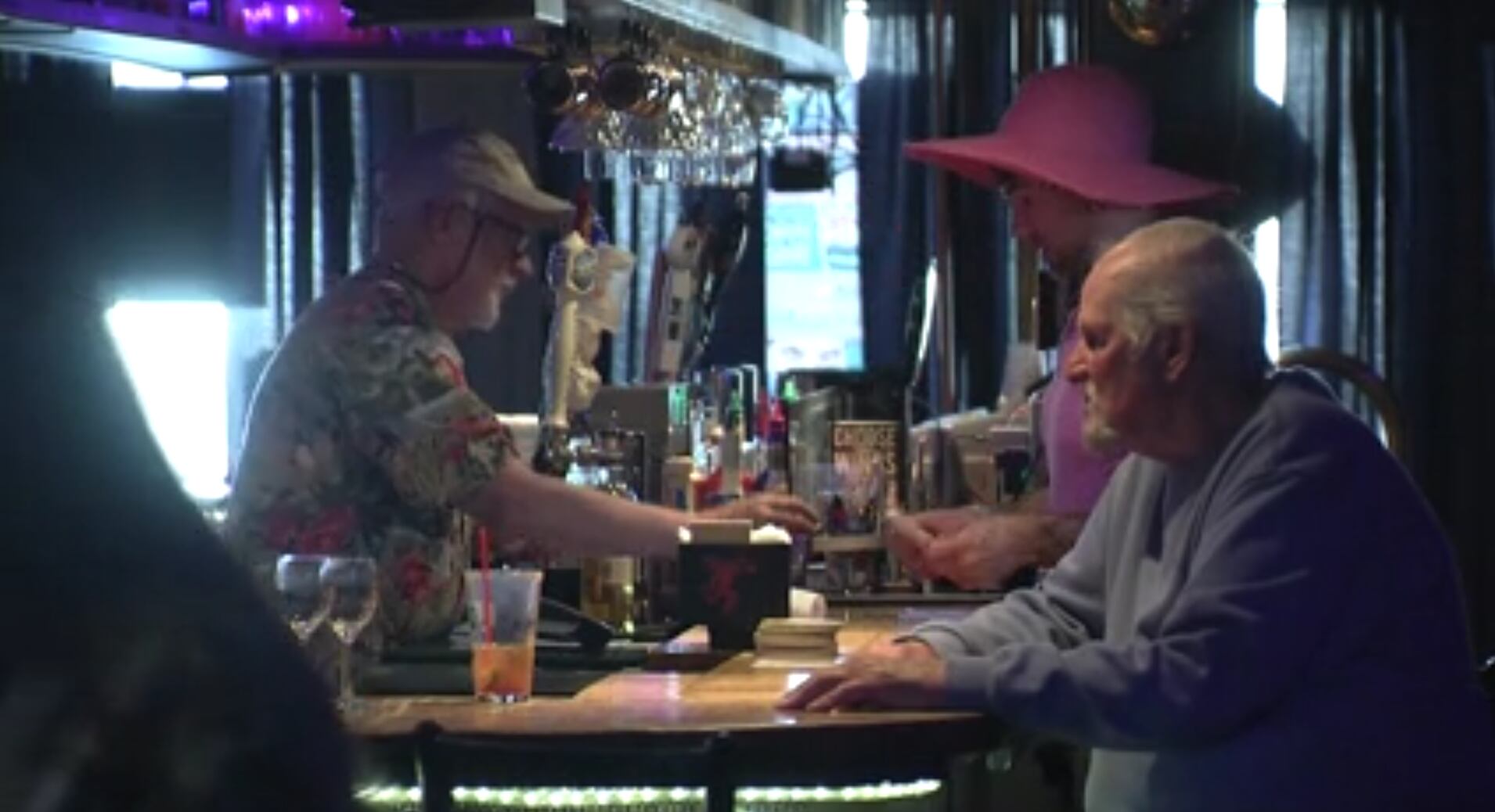 Assembly passes measure to allow early alcohol sales in Anchorage - Vimarsana News
